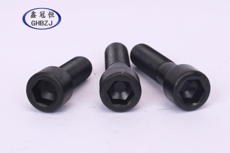 8.8級發黑內六角螺釘